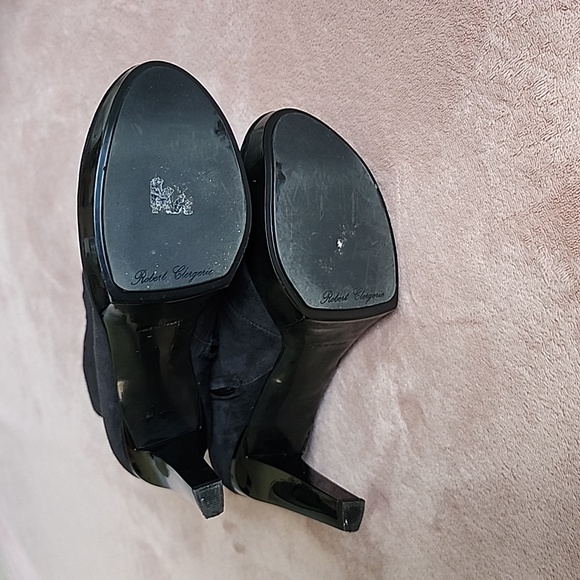 Robert Clergerie Suede cut out boots - Picture 8 of 8